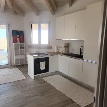 Villa Isola Rossa 別荘 イーゾラ・ロッサ